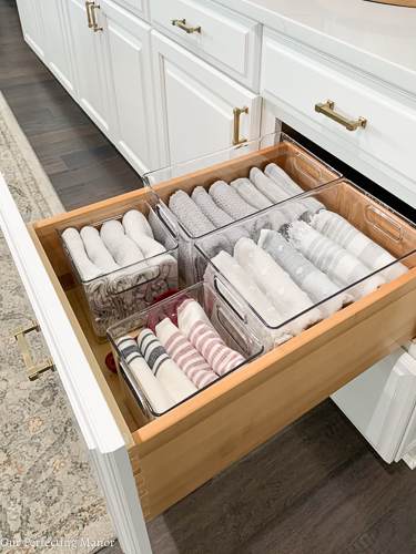 The Best Way To Store Kitchen Towels