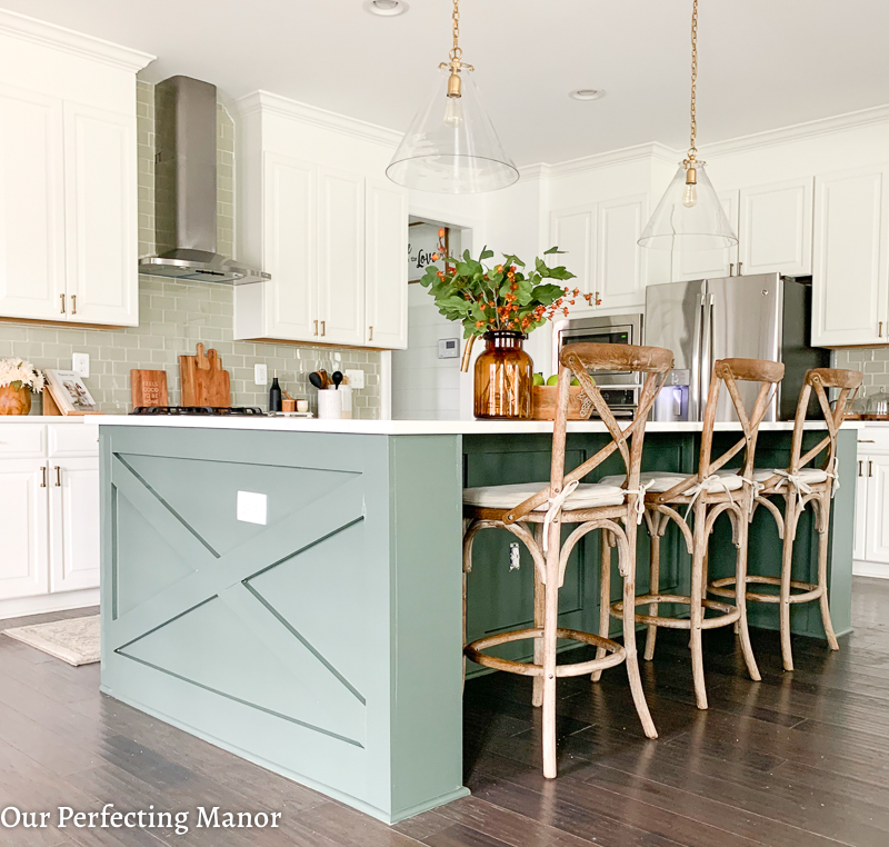 Modern farmhouse kitchen